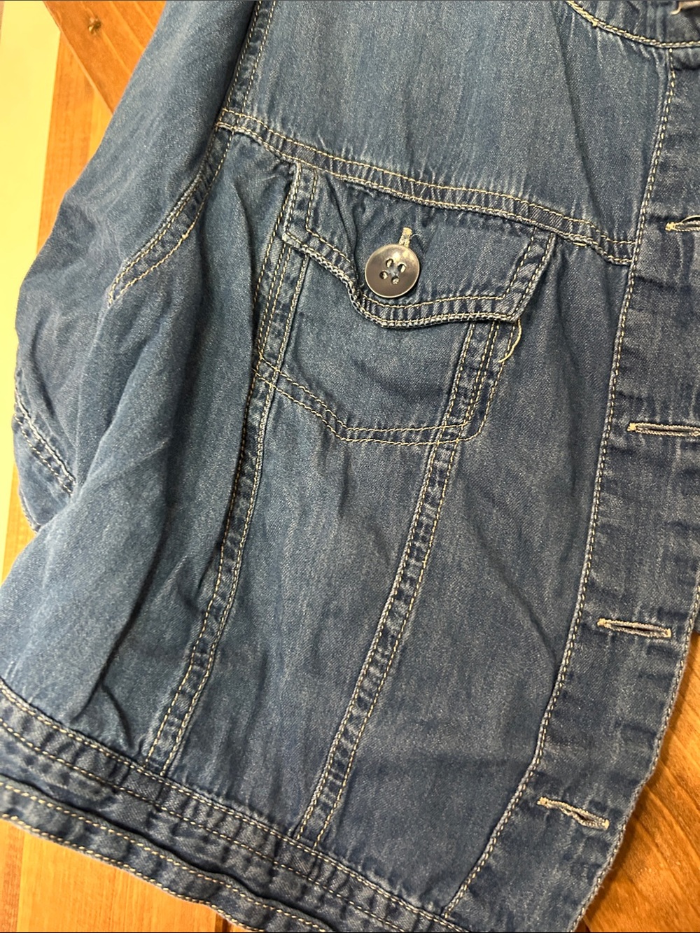 torrid Blue Denim Short Sleeve Cropped Jacket - Picture 3 of 4